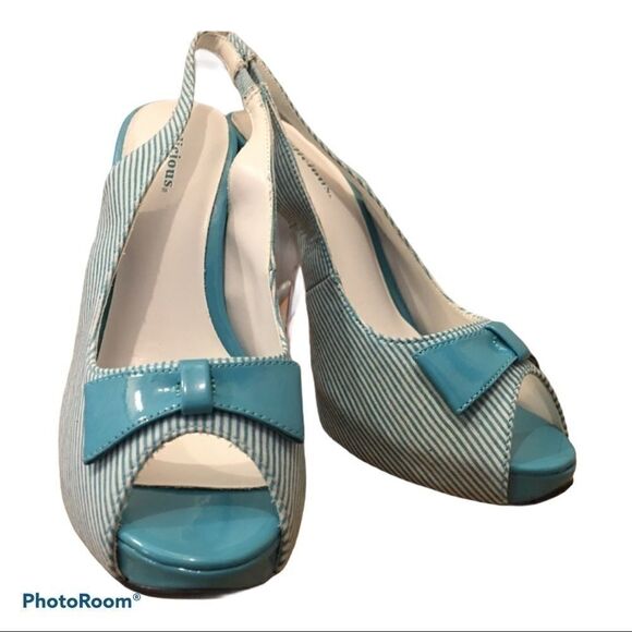 Turquoise white pin stripe slingback peeptoe heels - Picture 2 of 9